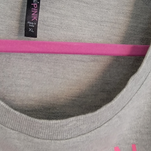 sweater - Picture 4 of 6